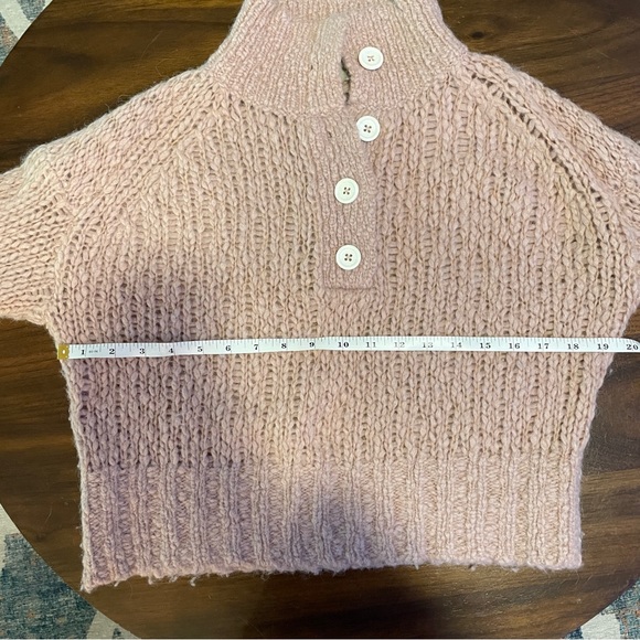 Everlane The Lofty-Knit Henley - Picture 5 of 5